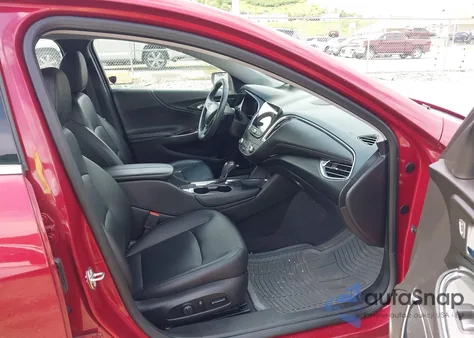 2017 Chevrolet Malibu 1Lt из США, поврежденный, VIN 1G1ZE5ST5HF237114